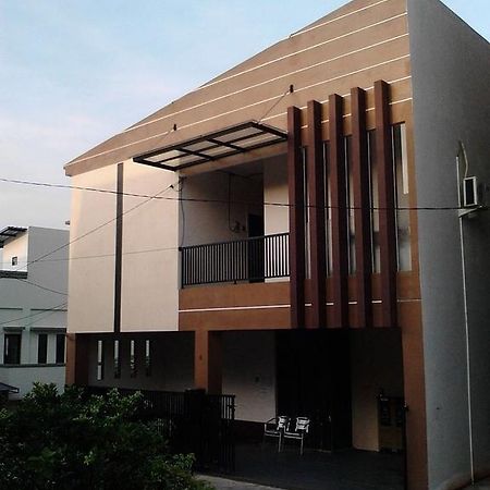Hotel Comfort House Balikpapan  Zewnętrze zdjęcie